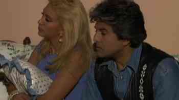 Tania pierde la razón