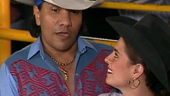 Noche de rodeo alborotada