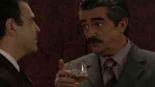 Beso forzado
