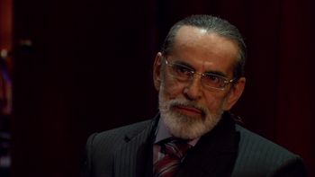 Negocios sucios | ViX