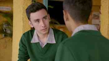 Raro es el regalo tras el que no se esconde algo malo