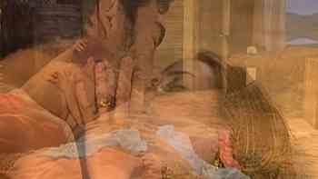 Escuchando escondido