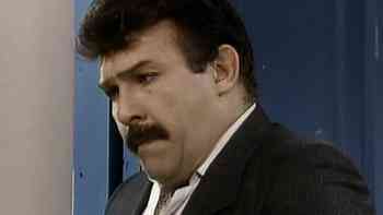 Perseguida por su pasado