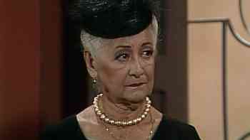 La sirvienta de la casa