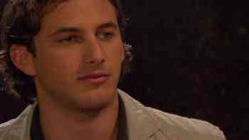 Carlota es rechazada