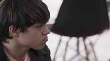 Fabi intenta escapar