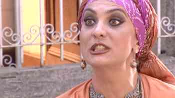 Hombres vestidos de mujer