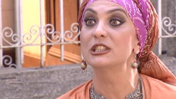 Hombres vestidos de mujer