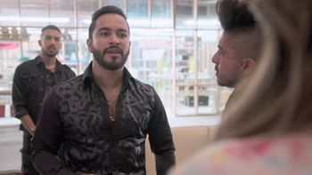 Marcela acepta ser novia de Rommel