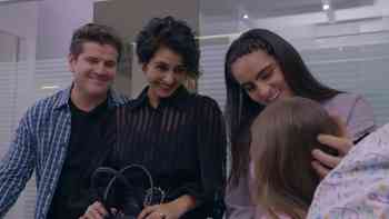 Al buen día, abrele la puerta