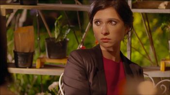 Vestida y alborotada