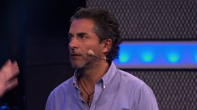Raúl Araiza | ViX