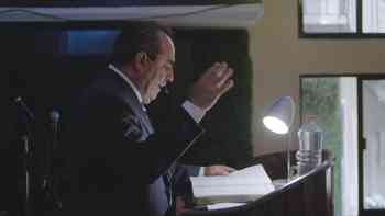 Postergando la despedida