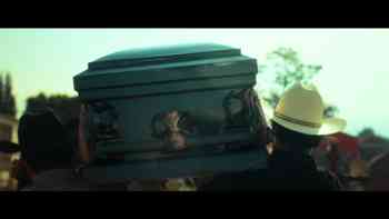 Ya después de muerto