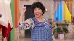 Locos con doña Lucha