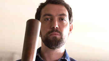 El enemigo en casa cumple su amenaza