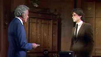 Indiscreción con maña