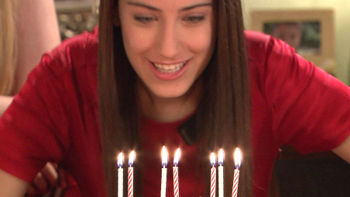 Fiesta de cumpleaños | ViX