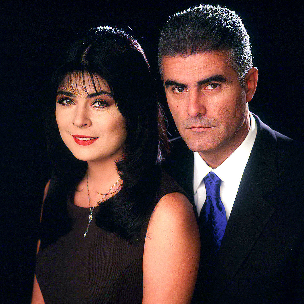 Victoria Ruffo: Series y películas de Victoria Ruffo sólo por ViX