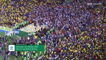 Incidentes en las gradas post himnos en el Brasil vs Argentina