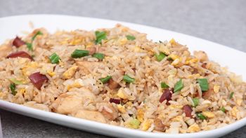 Arroz chino al estilo peruano