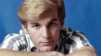 Gatillo, Maldito y Destino