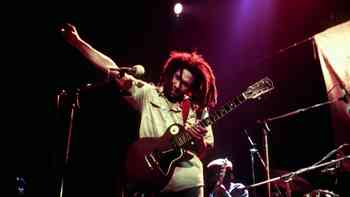 CIA, suplantador e insulto