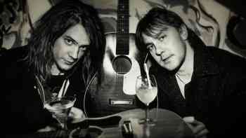 Runaways, Superfreaks y Fantasmas