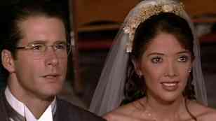 Boda y burlas