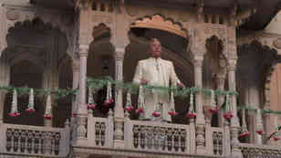India, enfurecida y tranquila