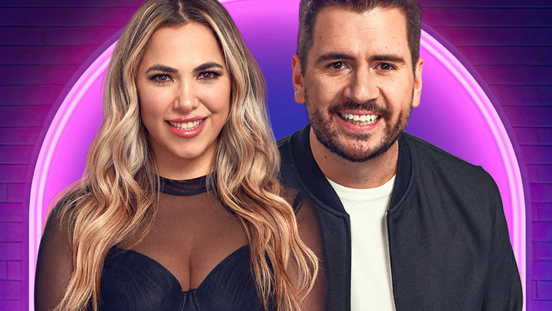 Casados y Complicados con Santi y Laurita | ViX