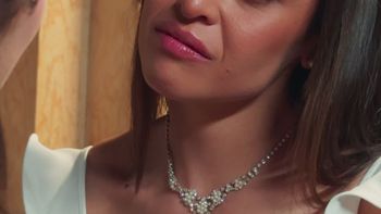 Si tiene otra mujer, te juro que la mato