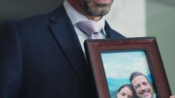 Usted está casado... con la patria