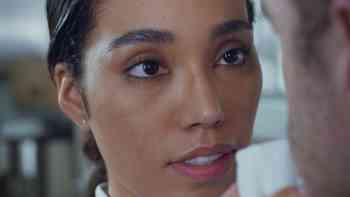 Mole en la comisura del labio