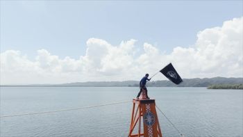 Dos boletos en juego