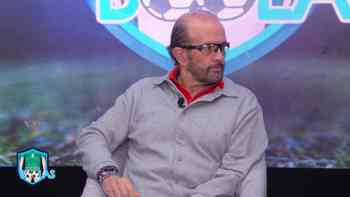 La voz que entrevistó a las estrellas: Maradona, Pelé, el Tri y 50 años de historias con humor