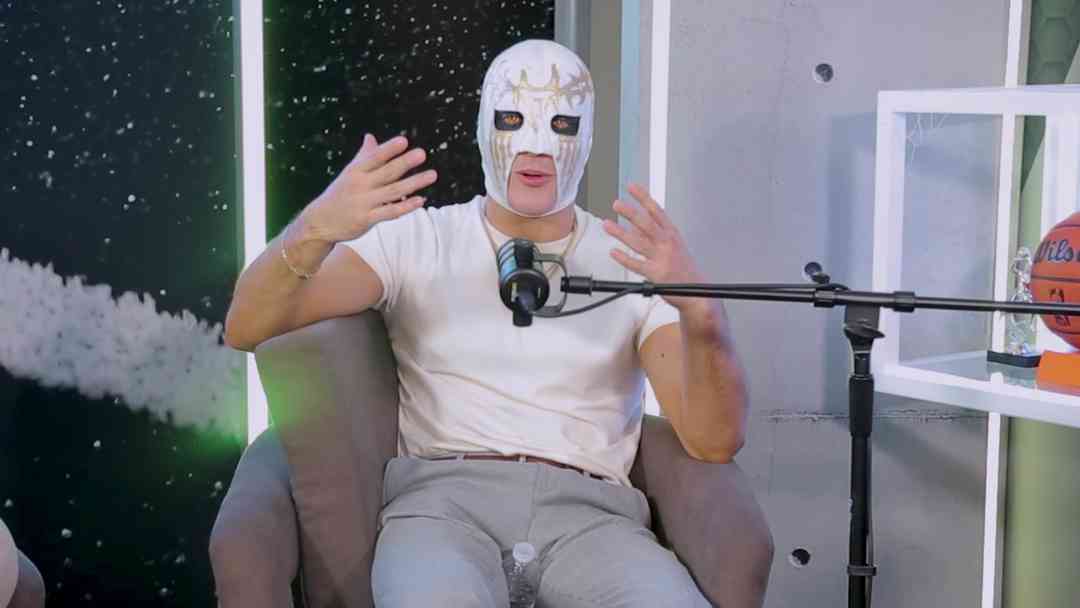 Soberano Jr. y su boom con las mujeres: "Luché sin máscara y nadie se dio cuenta" | ViX