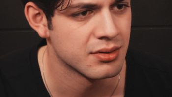 ¿La maestra de ética y marco legal?