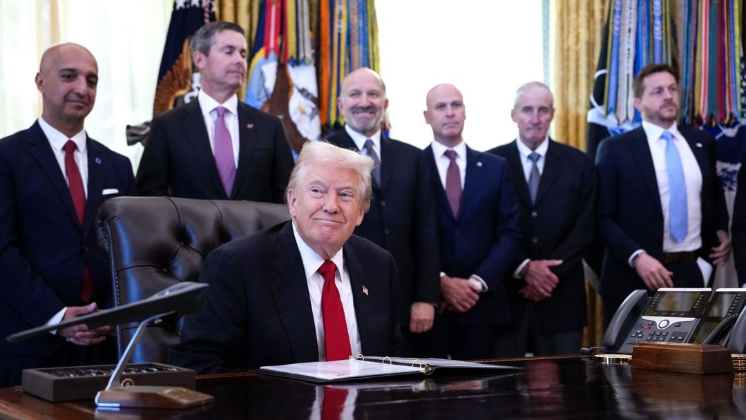 Trump anuncia acuerdo con dos farmacéuticas para reducir precio de medicamentos para bajar de peso | ViX