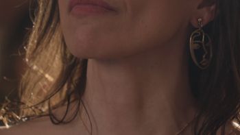 ¡Profesora, vístase!