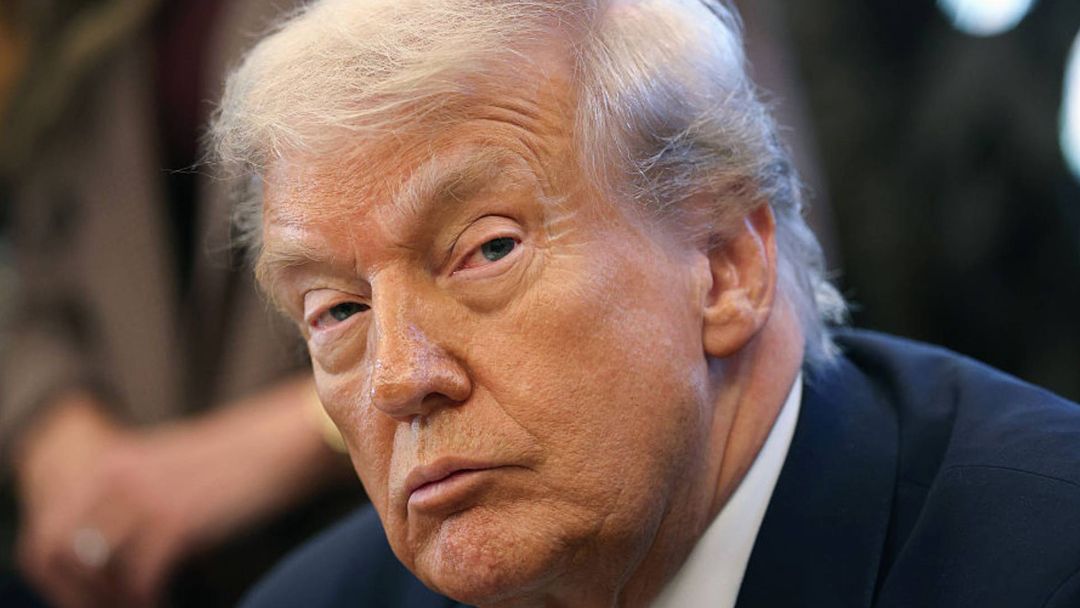 ¿Qué hay detrás de la amenaza de Trump de atacar instalaciones del narcotráfico en México? | ViX