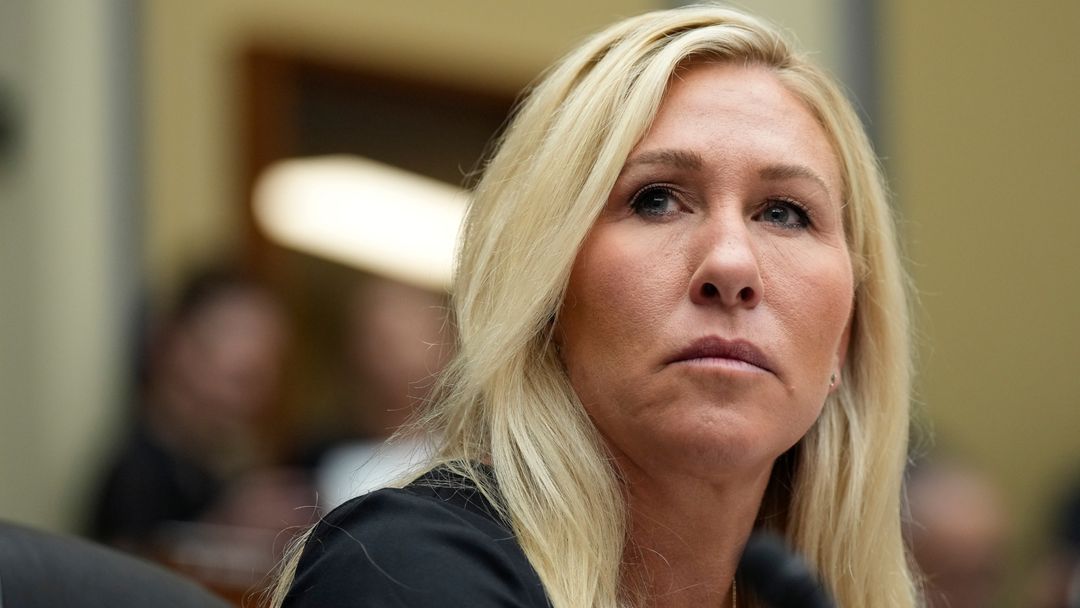 Marjorie Taylor Greene anuncia su renuncia tras haber sido tildada como "traidora" por Donald Trump | ViX