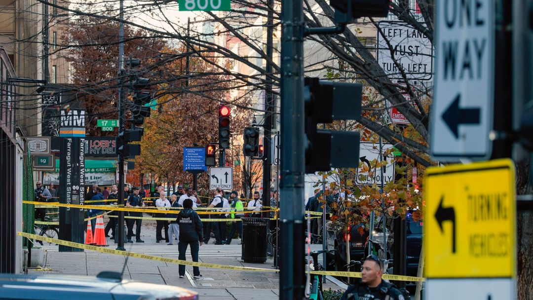 Identifican al sospechoso de balear a dos miembros de la Guardia Nacional cerca de la Casa Blanca | ViX