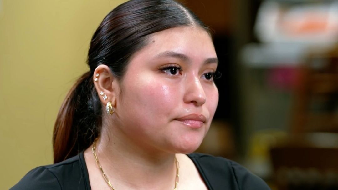 La lucha de una joven por cuidar de sus hermanos y el negocio familiar: sus padres fueron deportados | ViX