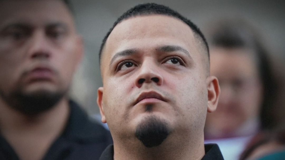 Jueza federal ordena la liberación inmediata del inmigrante salvadoreño Kilmar Ábrego García | ViX