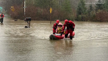 Inundaciones en Washington: cerca de 100,000 personas bajo alerta de evacuación