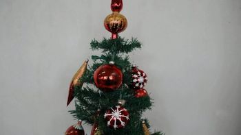 Los aranceles golpean la decoración navideña de este año, según reporte: "Todo está más caro