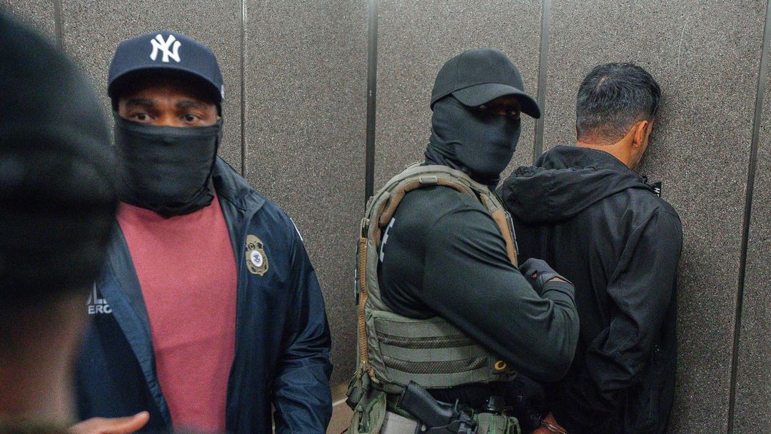 ¿Qué se espera para el 2026 en materia migratoria en EEUU? Abogado explica | ViX