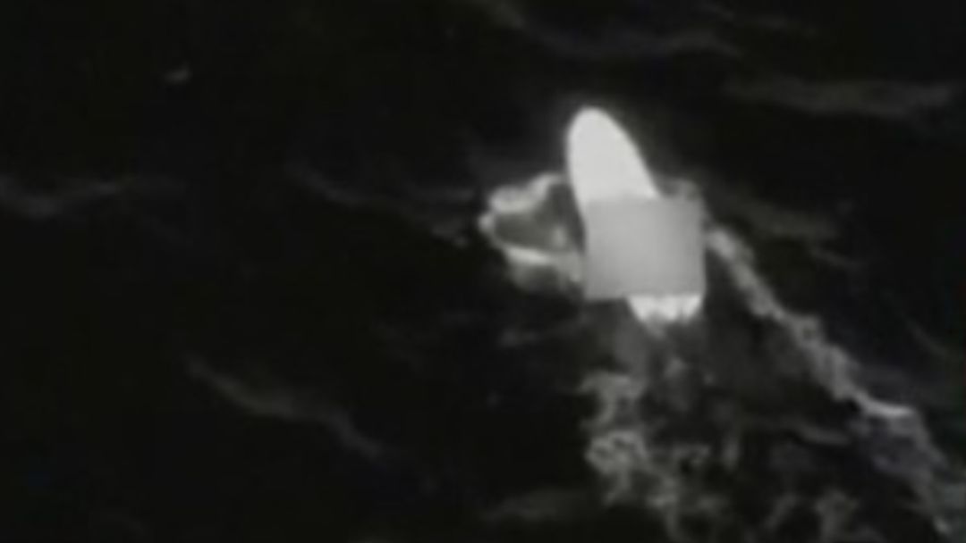 Guardia Costera busca a posibles sobrevivientes de nuevos ataques de EEUU a supuestas 'narcolanchas' | ViX