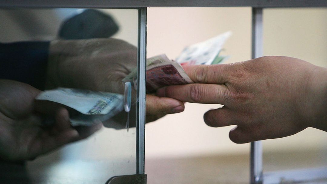 Enviar remesas será más costoso desde este 1 de enero: entra en vigor un nuevo impuesto | ViX